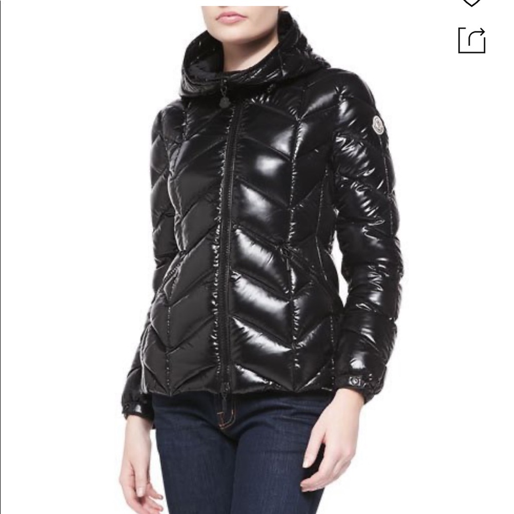 100% authentic MONCLER "Badete" Black Shiny Chevron-quilted Short Jacket